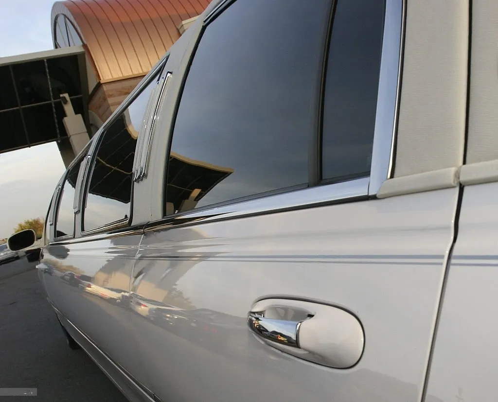 Luxury Limo